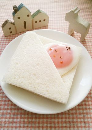 赤ちゃんたまごの♡目玉焼きサンド-レシピのメイン写真
