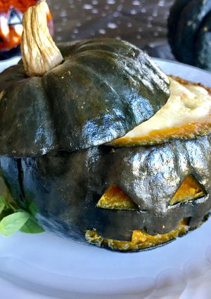 ハロウィンにぴったり！かぼちゃの肉詰め！-レシピのメイン写真