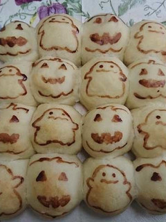 ハロウィンおばけ&かぼちゃのちぎりパン-レシピのメイン写真