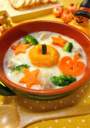 ハロウィン仕様♪彩り野菜ホワイトシチュー-レシピのメイン写真