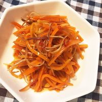 基本からアレンジまで！思わずつくりたくなる「イカ いか人参」の