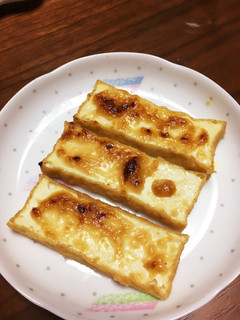 簡単おつまみ♪厚揚げの味噌マヨ焼き-レシピのメイン写真