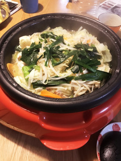 簡単ヘルシースタミナ鶏キャベツごま鍋-レシピのメイン写真