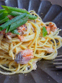 きのこと秋鮭の味噌クリームパスタ-レシピのメイン写真