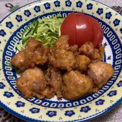 รูปของ 絶品　鶏の唐揚げ