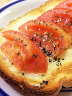 簡単☆じゅわ〜っと甘いトマトトースト-レシピのメイン写真