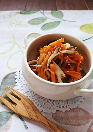 レンジで簡単☆舞茸と人参の塩きんぴら。-レシピのメイン写真