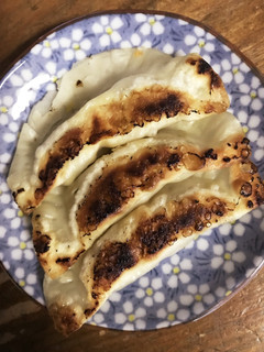 おつまみに♪ほくほく♡サツマイモ餃子-レシピのメイン写真
