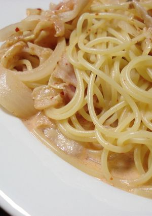キムチベーコンクリームパスタ-レシピのメイン写真