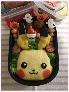 簡単ピカチューオムライスキャラ弁♪♪-レシピのメイン写真