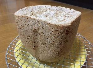 HBノンオイル発芽玄米粉と全粒粉食パン-レシピのメイン写真