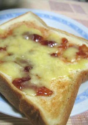 キ・モ・チ♡　チーズケーキ味のトースト-レシピのメイン写真