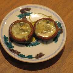 A picture of 椎茸のチーズ焼き.