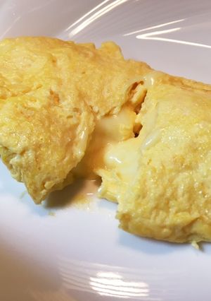 簡単♡トロトロチーズマヨオムレツ-レシピのメイン写真