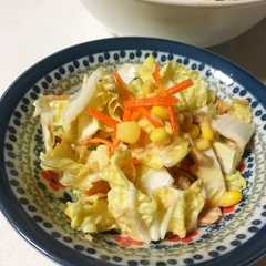 รูปของ 白菜ツナコーン簡単サラダ♡