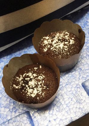 簡単!HMで作るダブルチョコカップケーキ-レシピのメイン写真