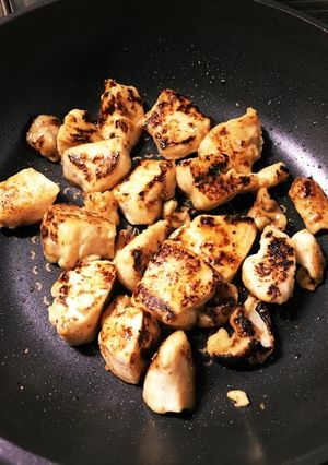 簡単！鶏の塩麹焼き ٩( 'ω' )و-レシピのメイン写真