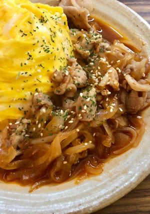 オムライス風♪豚コマで生姜焼き他人丼-レシピのメイン写真