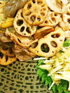 れんこんと豚バラ炒め煮-レシピのメイン写真