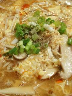 キノコたっぷり!酸辣湯風ラーメン-レシピのメイン写真