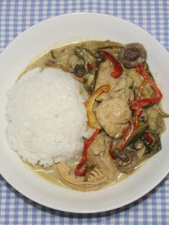 本格的タイ料理☆乾燥食材でグリーンカレー-レシピのメイン写真