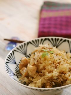 こんにゃく米で作る鶏ごぼうごはん-レシピのメイン写真