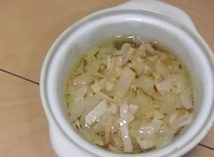 ベーコン玉ねぎニンニクの米油オイルソース-レシピのメイン写真