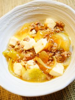 絹豆腐と玉ねぎの甘辛♡とろとろ煮-レシピのメイン写真