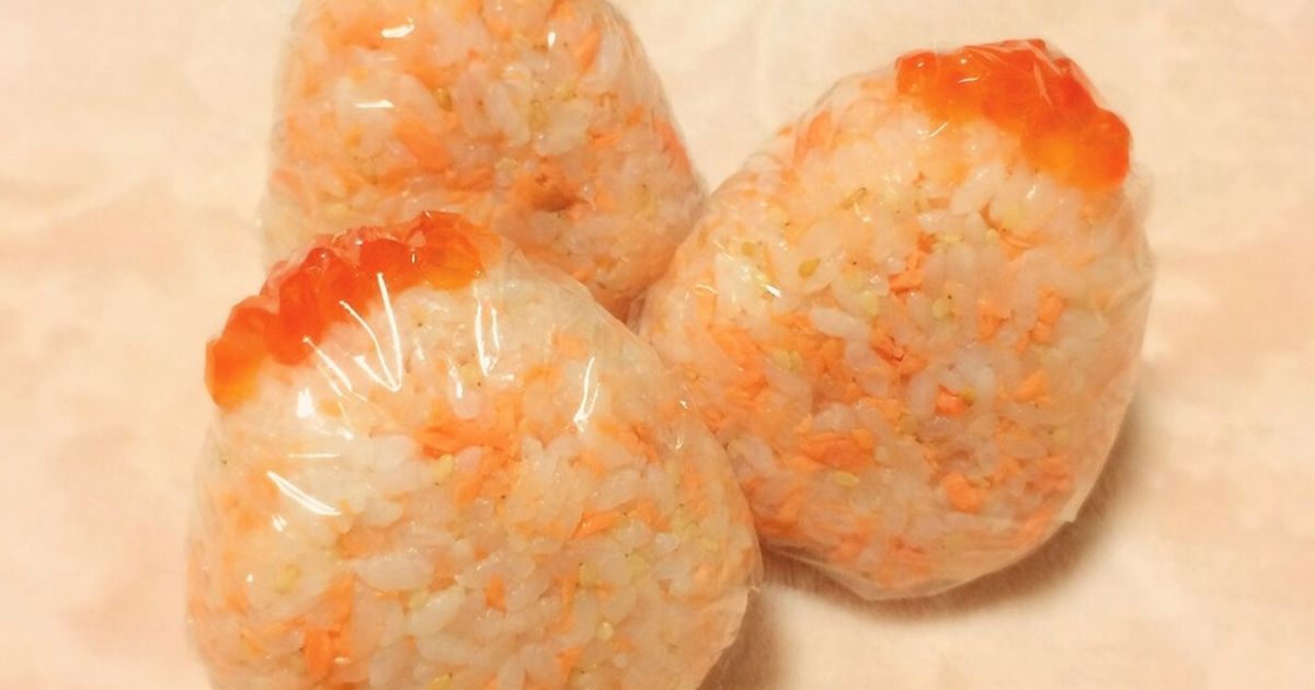 ときめきごはん 鮭いくらおにぎり♪ ときめきごはん 鮭いくらおにぎり♪