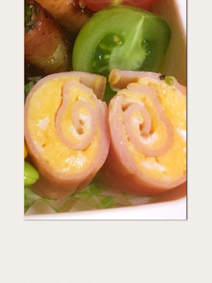 ハムで卵焼きをクルクル-レシピのメイン写真