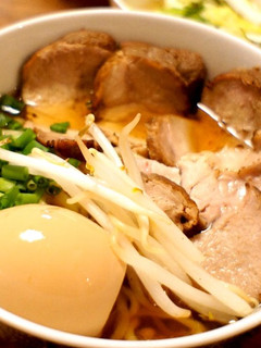 炙りチャーシュー味玉ラーメン-レシピのメイン写真