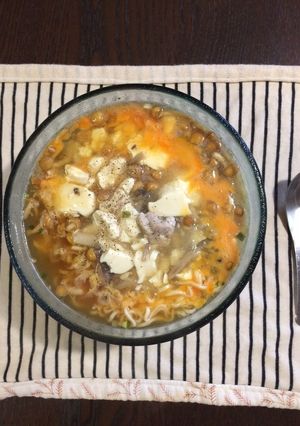 くずし豆腐となめこのとろみ味噌ラーメン-レシピのメイン写真