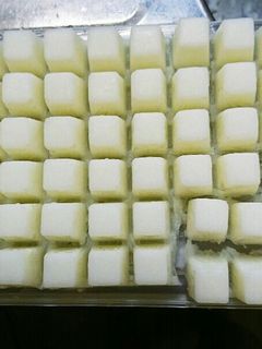 離乳食にも便利!冷凍ヨーグルトキューブ-レシピのメイン写真