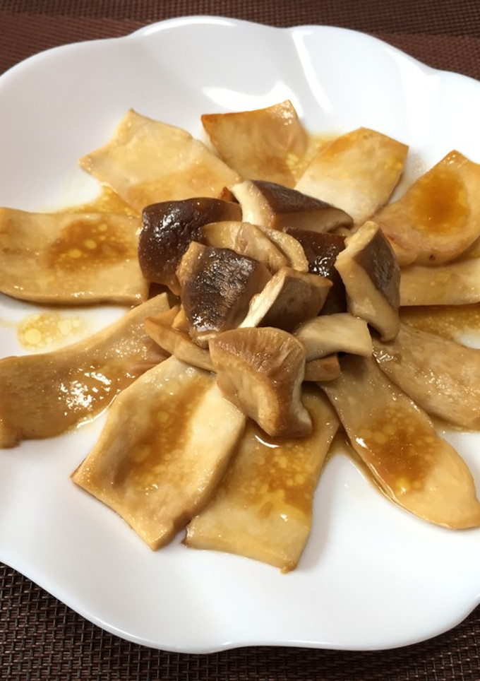 エリンギのバターつゆ煮!(^^)!-レシピのメイン写真