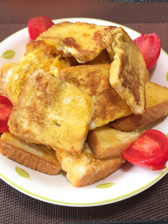 簡単!エッグトマトパン!(^^)!-レシピのメイン写真