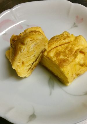 卵1個でひとり分。厚焼き風玉子焼き-レシピのメイン写真