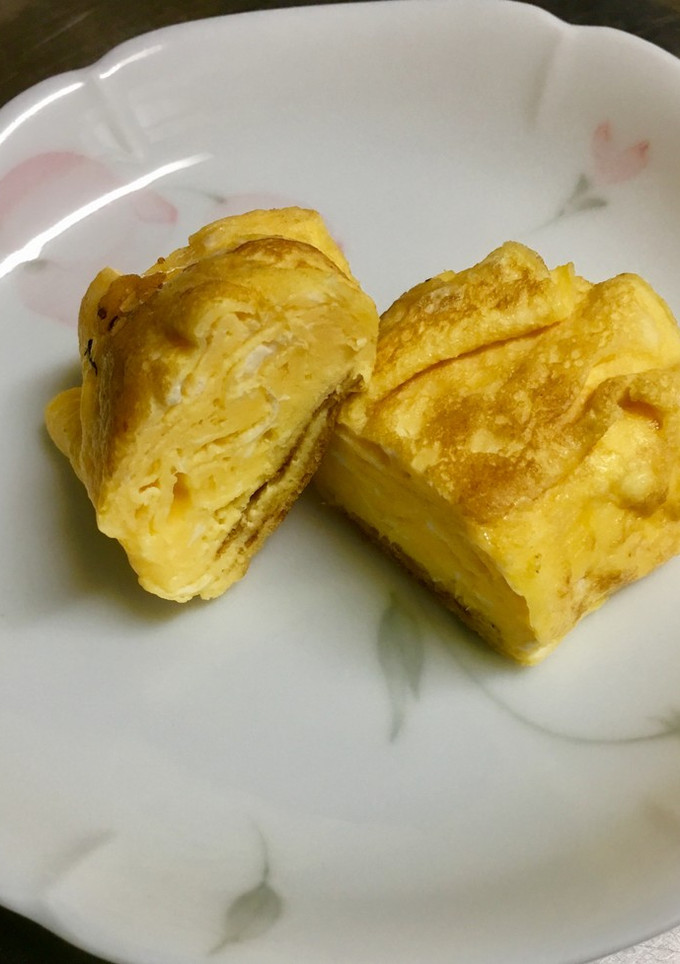 卵1個でひとり分。厚焼き風玉子焼き-レシピのメイン写真