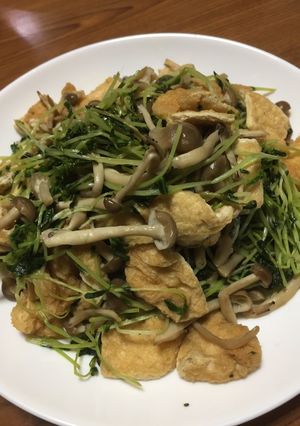 豆苗のボリューム炒め-レシピのメイン写真