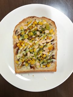 お好み焼き風コーントースト-レシピのメイン写真