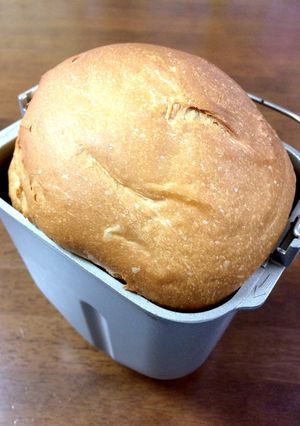 黒糖風味のふわふわ牛乳食パン(HB)-レシピのメイン写真