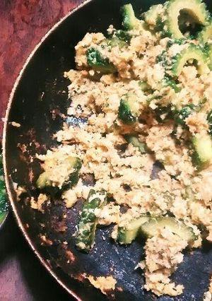 ゴーヤチャンプルとほうれん草のお味噌汁-レシピのメイン写真