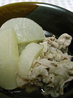 素朴ですがまいう。豚肉と大根の煮物♪-レシピのメイン写真
