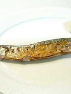 冷凍秋刀魚クッキングシートで包み焼き-レシピのメイン写真
