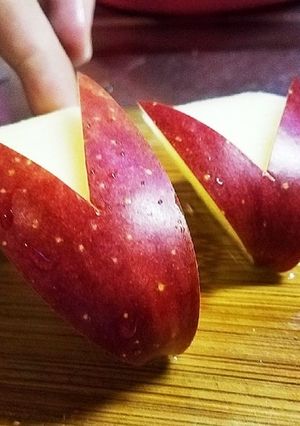 寄り添う☆親子のうさぎりんご-レシピのメイン写真