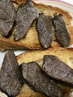 鹿モモ肉の燻製-レシピのメイン写真