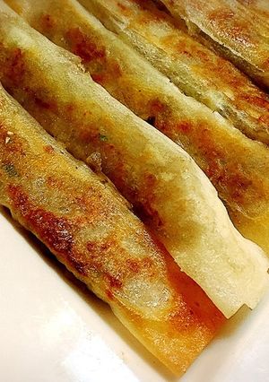米油で栄養プラス♪春巻きの皮で棒餃子-レシピのメイン写真