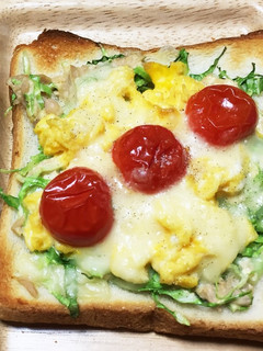 朝ご飯に♡ツナと卵のチーズトースト-レシピのメイン写真