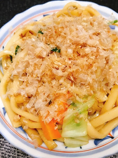 簡単!野菜をたっぷり摂れる☆焼うどん☆-レシピのメイン写真
