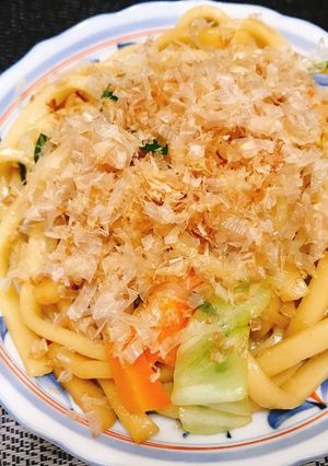 簡単!野菜をたっぷり摂れる☆焼うどん☆-レシピのメイン写真