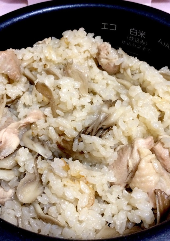 簡単！舞茸と鶏肉の炊き込みご飯-レシピのメイン写真